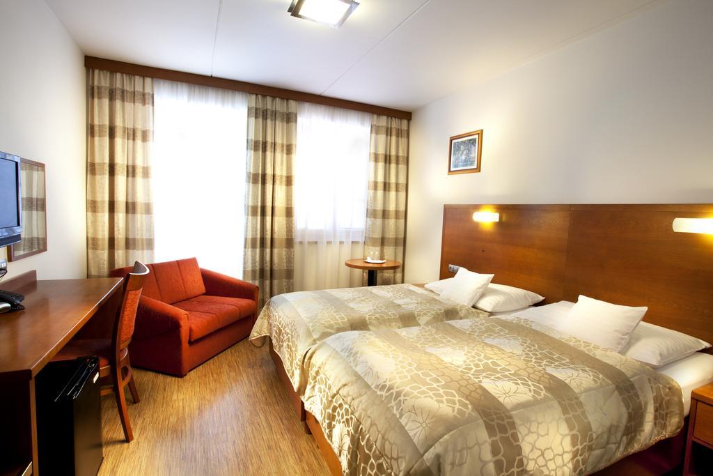 Hotel Celnice Břeclav Exterior foto