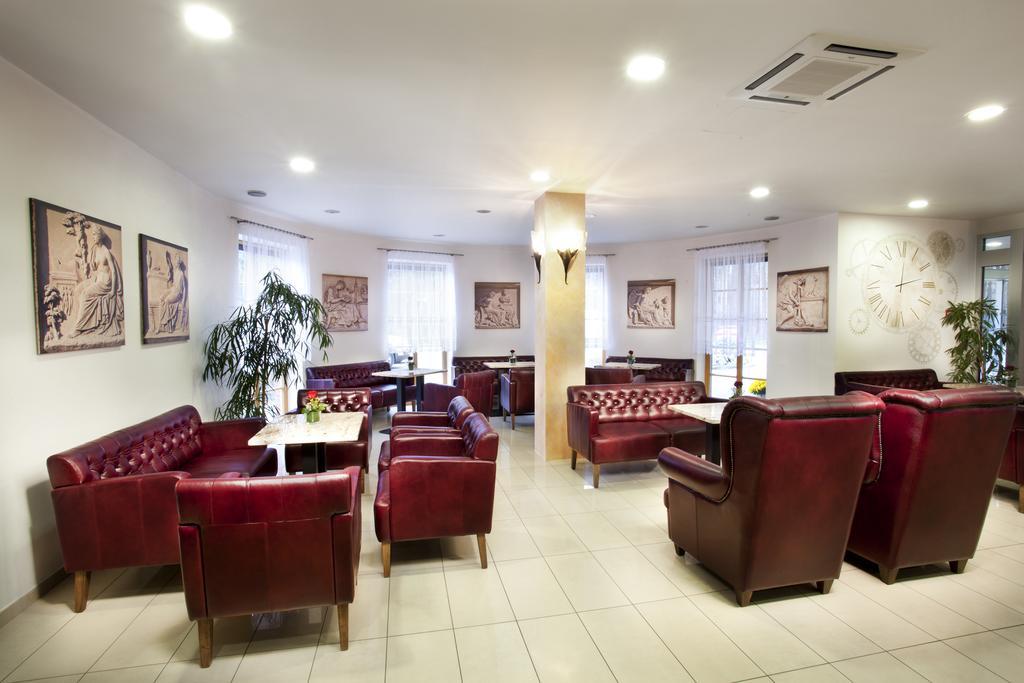 Hotel Celnice Břeclav Exterior foto